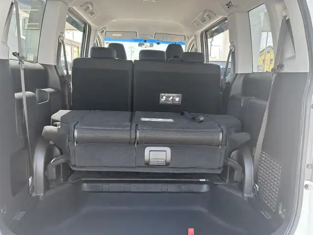 ホンダ ステップワゴン スパーダ Z 埼玉県 2014(平26)年 9.1万km ホワイトオーキッドパール ・ディーラー点検記録複数年有/・ワンオーナー　/コンフォートビューパッケージ/［親水/ヒーテッドドアミラー+フロントドア撥水ガラス］/・ナビ装着用スペシャルパッケージ/・純正9インチプレミアムインターナビTV　DVD BT　/・バックカメラ　/・ＥＴＣ　/・両側パワースライドドア　/・リア両側イージードアクローザー/・オートライト　/ディスチャージヘッドライト＜HID＞/（ロービーム、オートレベリング/オートライトコントロール機構付）　/・アクティブコーナリングライト/・フォグライト　　/・クルーズコントロール　/・パドルシフト/・Hondaスマートキーシステム（Hondaスマートキー2個付）/・１６インチアルミホイール＋スチールラジアルタイヤ（205/60R16 92H　ＢＳレグノサマータイヤ）/・クルーズコントロール/・スーパーＵＶカットフロントドアガラス/・保証書/・取説