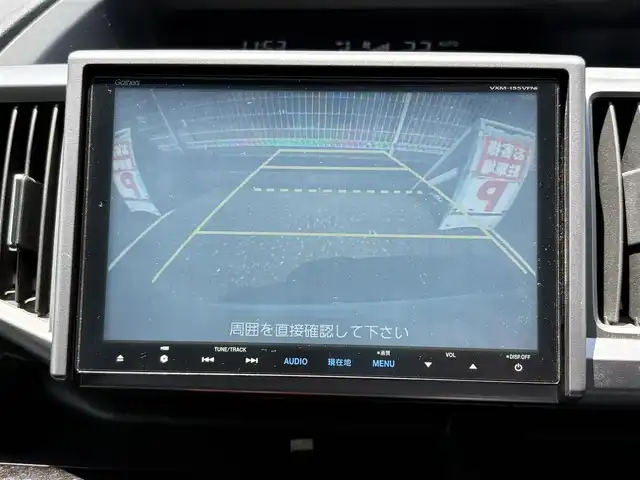 ホンダ ステップワゴン スパーダ Z 埼玉県 2014(平26)年 9.1万km ホワイトオーキッドパール ・ディーラー点検記録複数年有/・ワンオーナー　/コンフォートビューパッケージ/［親水/ヒーテッドドアミラー+フロントドア撥水ガラス］/・ナビ装着用スペシャルパッケージ/・純正9インチプレミアムインターナビTV　DVD BT　/・バックカメラ　/・ＥＴＣ　/・両側パワースライドドア　/・リア両側イージードアクローザー/・オートライト　/ディスチャージヘッドライト＜HID＞/（ロービーム、オートレベリング/オートライトコントロール機構付）　/・アクティブコーナリングライト/・フォグライト　　/・クルーズコントロール　/・パドルシフト/・Hondaスマートキーシステム（Hondaスマートキー2個付）/・１６インチアルミホイール＋スチールラジアルタイヤ（205/60R16 92H　ＢＳレグノサマータイヤ）/・クルーズコントロール/・スーパーＵＶカットフロントドアガラス/・保証書/・取説
