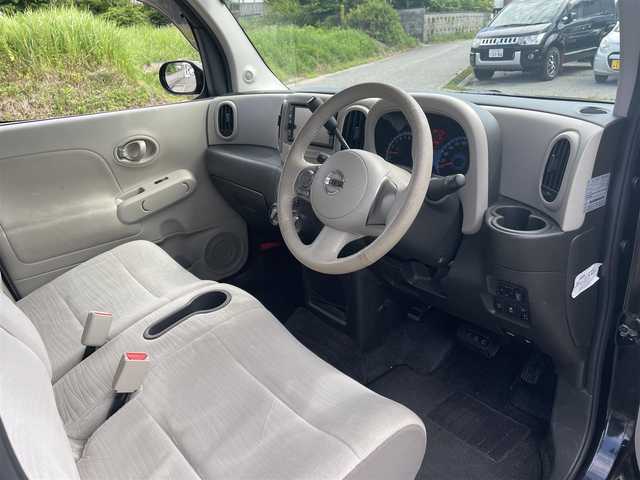 日産 キューブ 15X 富山県 2018(平30)年 8.1万km スーパーブラック 純正ＳＤナビ／/フルセグＴＶ／/Ｂｌｕｅｔｏｏｔｈ／/バックカメラ／/インテリジェントキー／/アイドリングストップ／/プッシュスタートエンジン／/ビルトインＥＴＣ／/ステアリングスイッチ／/ベンチシート