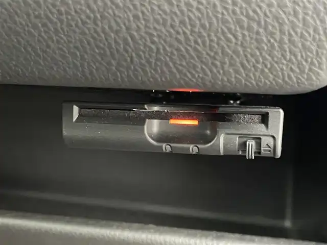 日産 デイズ ハイウェイスターX 千葉県 2018(平30)年 0.2万km ブラック 衝突軽減ブレーキ/全方位カメラ/純正７インチナビ/フルセグＴＶ/Ｂｌｕｅｔｏｏｔｈ/ＥＴＣ/ＨＩＤヘッドライト/助手席回転シート/レーンアシスト/コーナーセンサー/純正１４インチＡＷ