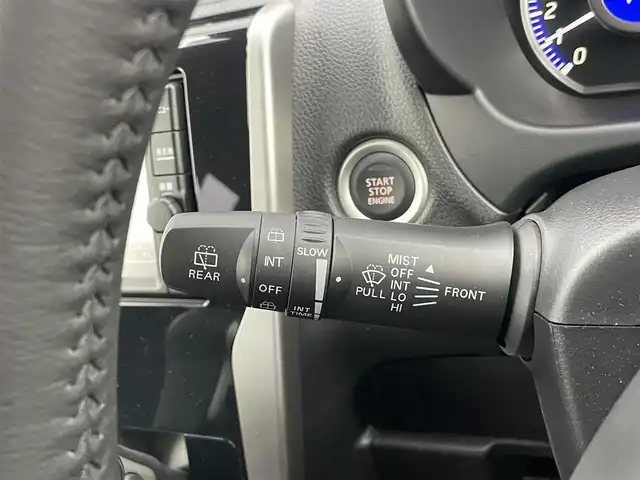 日産 デイズ ハイウェイスターX 千葉県 2018(平30)年 0.2万km ブラック 衝突軽減ブレーキ/全方位カメラ/純正７インチナビ/フルセグＴＶ/Ｂｌｕｅｔｏｏｔｈ/ＥＴＣ/ＨＩＤヘッドライト/助手席回転シート/レーンアシスト/コーナーセンサー/純正１４インチＡＷ