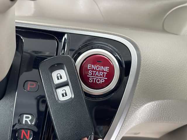 ホンダ Ｎ ＢＯＸ G 愛知県 2013(平25)年 4.5万km ヒダマリアイボリーパール オーディオ/ドライブレコーダー/ETC/アイドリングストップ/横滑り防止装置/スマートキー/プッシュスタート