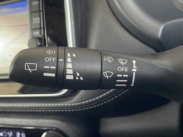 日産 キックス X 福島県 2020(令2)年 3.2万km ピュアブラック １オーナー　プロパイロット　純正フルエアロ　全方位カメラ　デジタルインナーミラー　ハーフレザーシート　フルセグＴＶ　純正ドライブレコーダー　ビルトインＥＴＣ　クリアランスソナー　ルーフレール