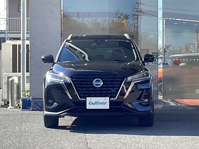 日産 キックス X 福島県 2020(令2)年 3.2万km ピュアブラック １オーナー　プロパイロット　純正フルエアロ　全方位カメラ　デジタルインナーミラー　ハーフレザーシート　フルセグＴＶ　純正ドライブレコーダー　ビルトインＥＴＣ　クリアランスソナー　ルーフレール