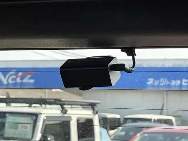 トヨタ ＲＡＶ４ ハイブリットX 宮崎県 2019(令1)年 3.8万km ホワイトパールクリスタルシャイン フルセグテレビ/SDナビ/トヨタセーフティセンス/バックカメラ/プッシュスタート/盗難防止装置/パーキングサポートブレーキ/ブラインドスポットモニター/純正18インチアルミ/ドライブレコーダー/LEDヘッドライト/クルーズコントロール/ETC