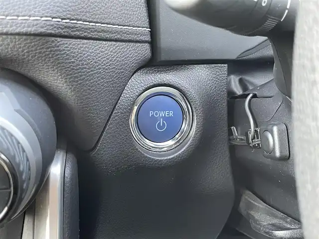 トヨタ ＲＡＶ４ ハイブリットX 宮崎県 2019(令1)年 3.8万km ホワイトパールクリスタルシャイン フルセグテレビ/SDナビ/トヨタセーフティセンス/バックカメラ/プッシュスタート/盗難防止装置/パーキングサポートブレーキ/ブラインドスポットモニター/純正18インチアルミ/ドライブレコーダー/LEDヘッドライト/クルーズコントロール/ETC