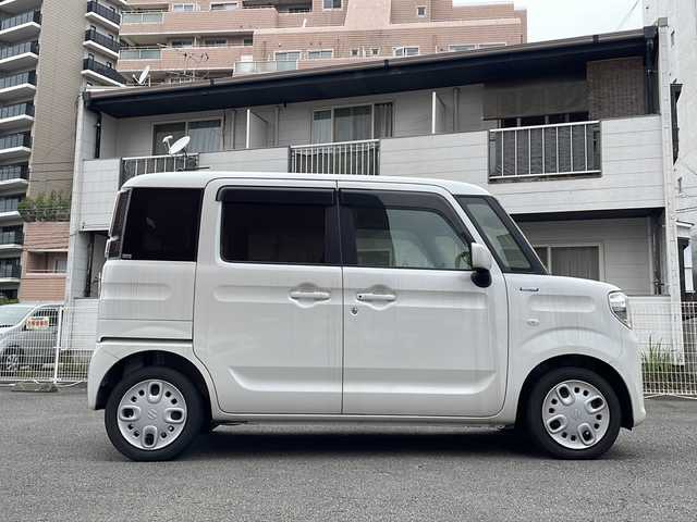 スズキ スペーシア HYBRID G 宮崎県 2018(平30)年 1.2万km ピュアホワイトP ワンオーナー/プッシュスタート/コーナーセンサー後ろのみ/オートライト/オートハイビーム/パワーウィンドウ/パワーステアリング/アイドリングストップ/衝突軽減システム/レーンキープアシスト/横滑り防止/純正フロアマット