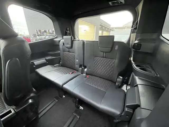 トヨタ ノア ハイブリッド S－Z 滋賀県 2023(令5)年 1万km ホワイトパールクリスタルシャイン 純正メモリナビ/10.5型純正ディスプレイオーディオ/トヨタセーフティーセンス/レーダークルーズコントロール/レーンキープアシスト/プロアクティブドライビングアシスト/アダプティブハイビーム/レーンディパーチャーアラート/ロードサインアシスト/両側電動スライドドア/純正ETC2.0/オートホールド/オートハイビーム/LEDヘッドライト/１００V充電/バックカメラ/純正17アルミホイール