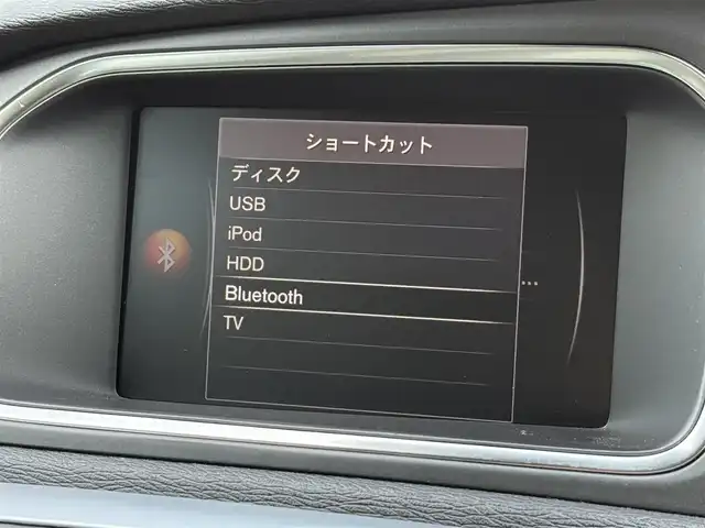 ボルボ Ｖ４０ T3 モメンタム 静岡県 2018(平30)年 4.7万km 紺 ハーフレザーシート /BLIS/純正ナビ/(CD/DVD/Bluetooth/フルセグ)/衝突被害軽減システム/バックカメラ/アダプティブクルーズコントロール/レーンキープアシスト/パーキングアシスト/パワーシート/シートヒーター/スマートキー/ETC/フロアマット/純正17インチアルミホイール/保証書/取説/スペアキー