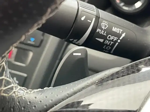 ホンダ Ｓ６６０ α 愛知県 2015(平27)年 3.7万km フレームレッド ディスプレイオーディオ　バックカメラ　衝突軽減　ＥＴＣ　禁煙　Ｂｌｕｅｔｏｏｔｈ　黒ハーフレザー　ＨＤＭＩ　パドルシフト　ＬＥＤオートライト　ＵＳＢポート　アイドリングストップ　プッシュスタート