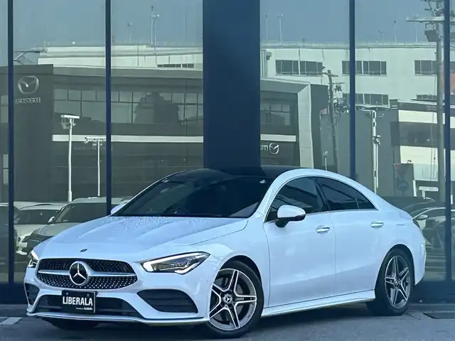 メルセデス・ベンツ ＣＬＡ２５０ 4MATIC AMGライン 石川県 2019(令1)年 5.3万km パール 4WD/AMGレザーエクスクルーシブパッケージ/レーダーセーフティパッケージ/ナビゲーションパッケージ/アドバンスドパッケージ/パノラミックスライディングルーフ/ETC2.0/全方位カメラ/ヘッドアップディスプレイ/パワーシート（D+N席）/シートヒーター（D+N席）/シートメモリー/純正アルミホイール/スマートキー