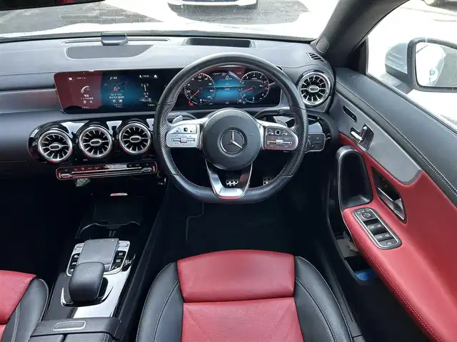 メルセデス・ベンツ ＣＬＡ２５０ 4MATIC AMGライン 石川県 2019(令1)年 5.3万km パール 4WD/AMGレザーエクスクルーシブパッケージ/レーダーセーフティパッケージ/ナビゲーションパッケージ/アドバンスドパッケージ/パノラミックスライディングルーフ/ETC2.0/全方位カメラ/ヘッドアップディスプレイ/パワーシート（D+N席）/シートヒーター（D+N席）/シートメモリー/純正アルミホイール/スマートキー