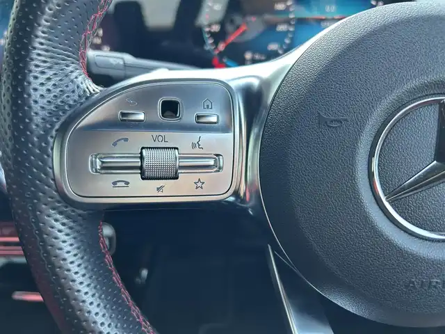 メルセデス・ベンツ ＣＬＡ２５０ 4MATIC AMGライン 石川県 2019(令1)年 5.3万km パール 4WD/AMGレザーエクスクルーシブパッケージ/レーダーセーフティパッケージ/ナビゲーションパッケージ/アドバンスドパッケージ/パノラミックスライディングルーフ/ETC2.0/全方位カメラ/ヘッドアップディスプレイ/パワーシート（D+N席）/シートヒーター（D+N席）/シートメモリー/純正アルミホイール/スマートキー