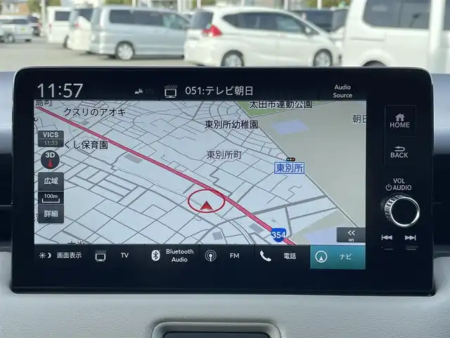 ホンダ ヴェゼル ハイブリッド e:HEV Z PLaYパッケージ 群馬県 2025(令7)年 0.1千km パールⅡ パノラマルーフ/ワンオーナー/純正9インチワイドナビ/（Bluetooth/AppleCarPlay/AndroidAuto）/フルセグテレビ/マルチビューカメラシステム/プレミアムオーディオ/ホンダセンシング/・衝突軽減ブレーキ/・誤発進抑制機能/・後方誤発進抑制機能/・近距離衝突軽減ブレーキ/・歩行者事故軽減ステアリング/・路外逸脱抑制機能/・渋滞追従機能付アダプティブクルーズコントロール/・車線維持支援システム/・先行車発進お知らせ機能/・標識認識機能/・オートハイビーム/・パーキングセンサーシステム/・トラフィックジャムアシスト/・アダプティブドライビングビーム/・ブラインドスポットインフォメーション/・後退出庫サポート/置くだけ充電/LEDヘッドライト