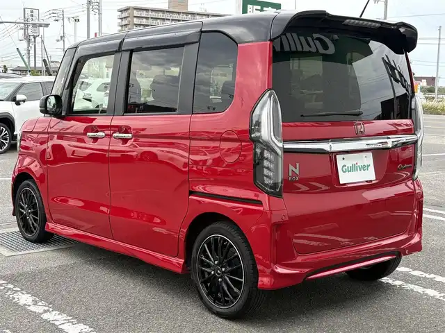 ホンダ Ｎ ＢＯＸ カスタム G L ホンダセンシング 徳島県 2018(平30)年 5.1万km ミラノレッド 純正８インチナビ　VXU-195NBi/(AM.FM.CD.DVD.フルセグ.SD.USB.BT.Car Play)/ホンダセンシング/・アダプティブ・クルーズ・コントロール（ACC）/・衝突軽減ブレーキ（CMBS）/・誤発進抑制機能（前後進）/・歩行者事故低減ステアリング/・路外逸脱抑制機能/・先行車発進お知らせ機能/・標識認識機能/・オートハイビーム/前方ドライブレコーダー/バックカメラ/ＬＥＤヘッドライト/社外アルミホイール/純正ビルトインＥＴＣ/オートエアコン/スペアキー/片側パワースライドドア/フルフラットシート
