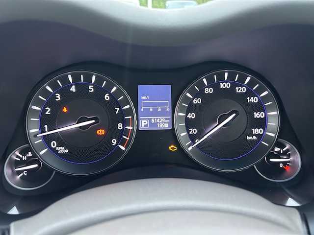 日産 フーガ 250GT 静岡県 2015(平27)年 6.2万km ガーネットブラック ●純正ナビ/（ワンセグ/CD/DVD/Bluetooth）/●全方位カメラ/●クルーズコントロール/●衝突軽減ブレーキ/●レーンキープアシスト/●前後コーナーセンサー/●オートライト/●フォグランプ/●革巻きステアリング/●ステアリングスイッチ/●チルト&テレスコピックステアリング/●運転席シートメモリー/●運転席&助手席パワーシート/●電動格納ウインカーミラー/●ETC/●ドアバイザー/●プッシュスタート/●スマートキー/●スペアキー1本/●純正18インチアルミホイール/●W+サイド+カーテンSRS+ABS