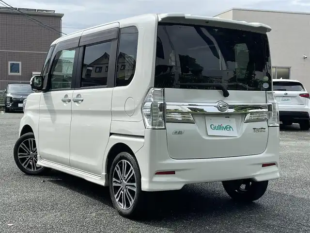 ダイハツ タント カスタム RS スマートセレ SA 熊本県 2014(平26)年 11.6万km パールホワイトⅢ 衝突軽減ブレーキ/プッシュスタート/社外ナビ/（CD・DVD・フルセグTV・BTオーディオ・SD）/ETC/純正15インチAW/両側パワースライドドア/LEDヘッドライト/オートライト/フォグライト/横滑り防止装置/ウィンカーミラー/純正フロアマット/純正ドアバイザー