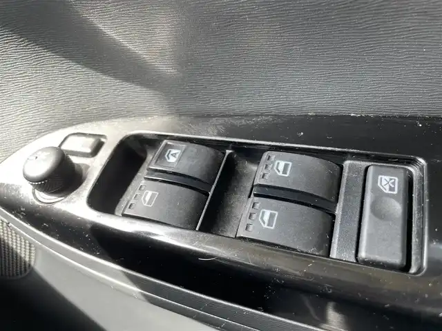 ダイハツ タント カスタム RS スマートセレ SA 熊本県 2014(平26)年 11.6万km パールホワイトⅢ 衝突軽減ブレーキ/プッシュスタート/社外ナビ/（CD・DVD・フルセグTV・BTオーディオ・SD）/ETC/純正15インチAW/両側パワースライドドア/LEDヘッドライト/オートライト/フォグライト/横滑り防止装置/ウィンカーミラー/純正フロアマット/純正ドアバイザー