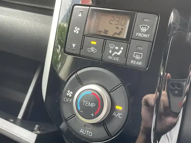 ダイハツ タント カスタム RS スマートセレ SA 熊本県 2014(平26)年 11.6万km パールホワイトⅢ 衝突軽減ブレーキ/プッシュスタート/社外ナビ/（CD・DVD・フルセグTV・BTオーディオ・SD）/ETC/純正15インチAW/両側パワースライドドア/LEDヘッドライト/オートライト/フォグライト/横滑り防止装置/ウィンカーミラー/純正フロアマット/純正ドアバイザー