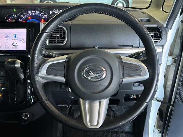 ダイハツ タント カスタム RS スマートセレ SA 静岡県 2014(平26)年 9.8万km パールホワイトⅢ 社外メモリナビ/・CD/・DVD/・フルセグＴＶ/・Bluetooth/・USB/・AM/・FM/主要装備/・両側パワスラ/・衝突軽減/・横滑り防止装置/・ETC/・ドラレコ前/・純正フロアマット/・純正アルミホイール/・LEDヘッドライト/・オートライト/・フォグランプ/・スマートキー/・プッシュスタート