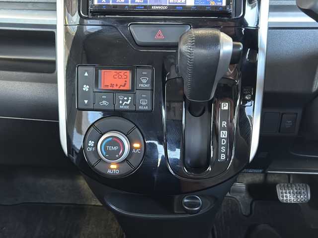 ダイハツ タント カスタム RS スマートセレ SA 静岡県 2014(平26)年 9.8万km パールホワイトⅢ 社外メモリナビ/・CD/・DVD/・フルセグＴＶ/・Bluetooth/・USB/・AM/・FM/主要装備/・両側パワスラ/・衝突軽減/・横滑り防止装置/・ETC/・ドラレコ前/・純正フロアマット/・純正アルミホイール/・LEDヘッドライト/・オートライト/・フォグランプ/・スマートキー/・プッシュスタート