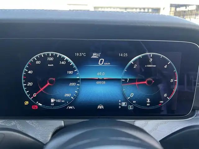 メルセデス・ベンツ ＣＬＳ２２０ｄ スポーツ エクスクルーシブPKG 滋賀県 2021(令3)年 4.9万km ダイヤモンドホワイト BTオーディオ/全方位カメラ/フルセグTV/AppleCarPlay／AndroidAuto/ブルメスターサウンド/ETC2.0/クルーズコントロール（追従アリ）/MTモード付/サンルーフ/シートヒーター/エアシート/ナッパレザー/パフュームアトマイザー/純正フロアマット/純正アルミホイール/レザーエクスクルーシブパッケージ/エアサス