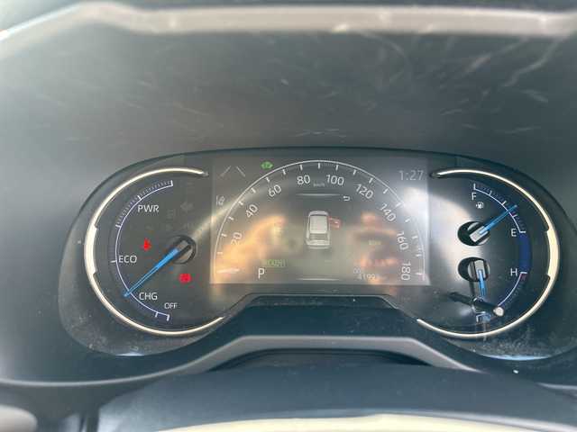 トヨタ ＲＡＶ４ ハイブリッドG 愛媛県 2020(令2)年 4.2万km アティチュードブラックマイカ 純正ナビ/（Bluetooth/AM/FM/ワンセグTV/SD/AUX）/ブラインドスポットモニター/衝突軽減ブレーキ/レーダークルーズコントロール/コーナーセンサー/パワーシート/シートヒーター/LEDヘッドライト/オートマチックハイビーム/ETC/ルーフレール/純正18インチAW/純正フロアマット/4WD/ステアリングヒーター