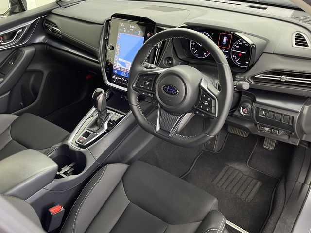 スバル レヴォーグ 1．8GT 鹿児島県 2021(令3)年 1.6万km アイスシルバーメタリック 4WD/純正メーカーナビ/Bluetooth Apple CarPlay Android Auto/全方位カメラ/フルセグTV/360℃ドライブレコーダー/レーダークルーズコントロール/ビルトインETC/電子パーキングブレーキ/運転席パワーシート/前席シートヒーター /純正17インチアルミホイール/LEDヘッドライト/オートライトコントロール/レーンキープアシスト /スマートキー/エンジンプッシュスタート/純正フロアマット/電動格納ミラー