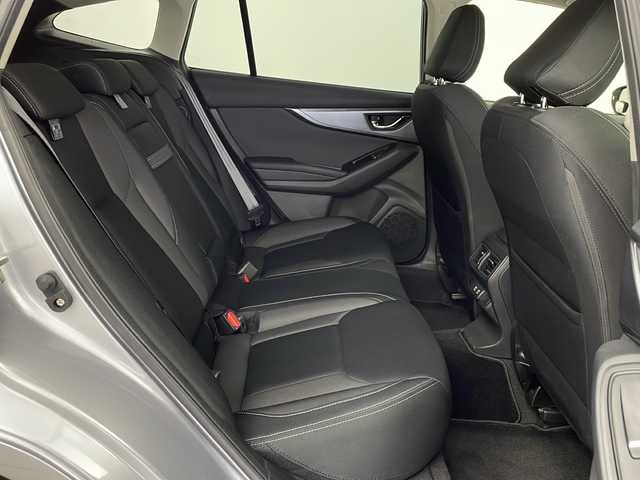 スバル レヴォーグ 1．8GT 鹿児島県 2021(令3)年 1.6万km アイスシルバーメタリック 4WD/純正メーカーナビ/Bluetooth Apple CarPlay Android Auto/全方位カメラ/フルセグTV/360℃ドライブレコーダー/レーダークルーズコントロール/ビルトインETC/電子パーキングブレーキ/運転席パワーシート/前席シートヒーター /純正17インチアルミホイール/LEDヘッドライト/オートライトコントロール/レーンキープアシスト /スマートキー/エンジンプッシュスタート/純正フロアマット/電動格納ミラー