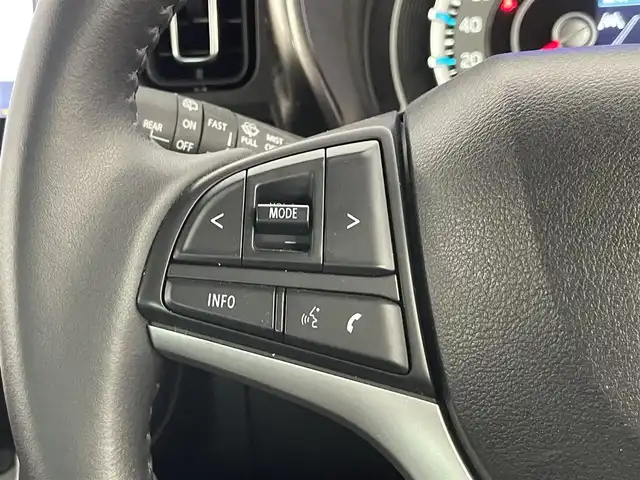 スズキ ハスラー Jスタイル Ⅱ 埼玉県 2024(令6)年 0.5万km ピュアホワイトパール/ウッディブラウン2トーンルーフ 純正９インチナビ　全方位モニター　レーダークルーズコントロール　シートヒーター　純正アルミ　ＣＤ　ＤＶＤ　Ｂｌｕｅｔｏｏｔｈ　ＵＳＢ　地デジフルセグＴＶ　スマートキー　オートライト　ＬＥＤライト
