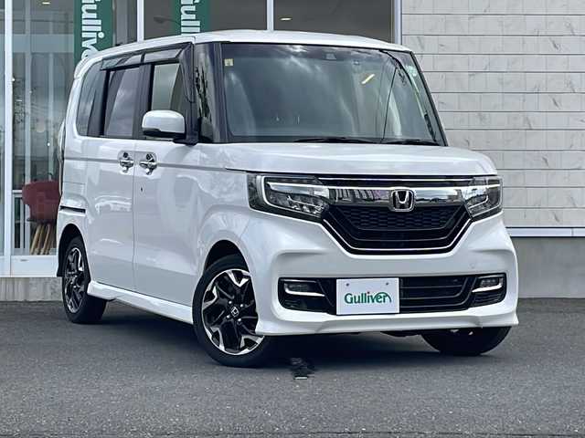 ホンダ Ｎ ＢＯＸ カスタム G L ターボ ホンダセンシング 岩手県 2018(平30)年 5.4万km プラチナホワイトパール 8インチ純正インターナビ/AM/FM/CD/DVD/Bluetooth/フルセグTV/バックカメラ/ビルトインETC/ドライブレコーダー/両側パワースライドドア/レーダークルーズコントロール/衝突被害軽減ブレーキ/レーンキープアシスト/横滑り防止装置/コーナーセンサー/シートヒーター/オートライト/LEDヘッドライト/フォグランプ/スマートキー/プッシュスタート/電動格納ミラー/純正15インチAW/純正フロアマット/パドルシフト/ドアバイザー/保証書/取扱説明書