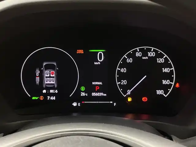ホンダ ヴェゼル ハイブリッド e:HEV X 新潟県 2022(令4)年 5.6万km プラチナホワイトパール ホンダコネクトナビ（Bluetooth・USB）/バックカメラ　/純正エアロ（フロント・サイド・リア）　/ETC2.0　/フルセグ　/レーンキープアシスト　/追従クルーズコントロール　/前後コーナーセンサー　/ダウンヒルアシストコントロール/アイドリングストップ/衝突被害軽減システム　/前席シートヒーター　/電動格納サードシート/LEDオートライト/オートマチックハイビーム/純正前後ドライブレコーダー/寒冷地仕様/４WD/純正フロアマット/純正１８インチアルミホイール/ワイヤレス充電/ヒーテッドドアミラー/ワイパーデアイサー/パドルシフト/ブレーキホールド/レザーステアリング/スポーツモード/エコモード/スマートキー/スペアキー