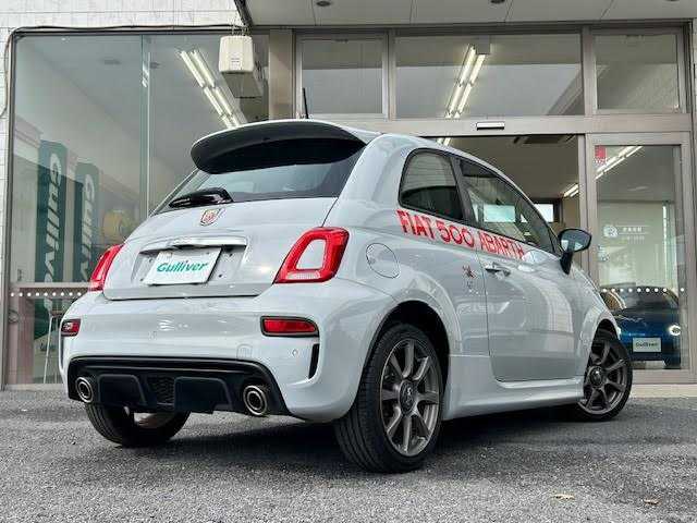 アバルト ５９５ 埼玉県 2018(平30)年 10.3万km Gligio Campovolo 社外SDナビ/【CD/DVD/フルセグ/Bluetooth】/バックカメラ/ETC/キーレス/HID/横滑り防止装置/LSD/保証書/取扱説明書/スペアキー