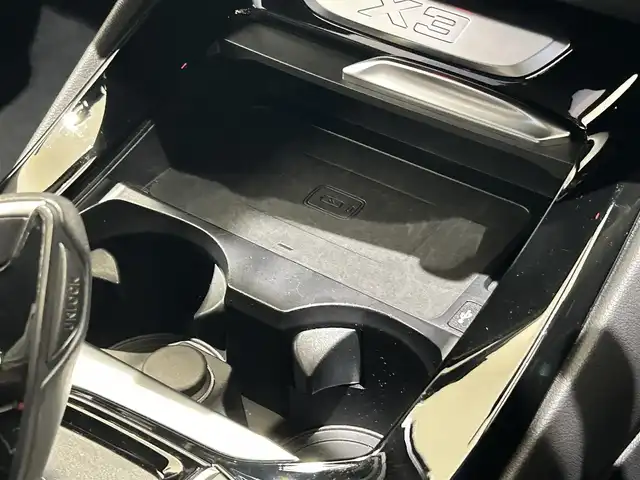 ＢＭＷ Ｘ３ xDrive20d Mスポーツ 福岡県 2021(令3)年 2.1万km アルピンホワイトⅢ 茶革　/ＡＣＣ／ＢＳＭ／ＨＵＤ　/アンビエントライト　/コンフォートアクセス　/純正ナビ／ＴＶ　/３６０°カメラ　/Ｂｌｕｅｔｏｏｔｈ　/全席シートヒーター　/メモリ付パワーシート　/純正１９インチＡＷ