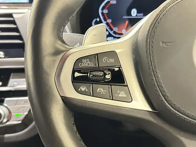 ＢＭＷ Ｘ３ xDrive20d Mスポーツ 福岡県 2021(令3)年 2.1万km アルピンホワイトⅢ 茶革　/ＡＣＣ／ＢＳＭ／ＨＵＤ　/アンビエントライト　/コンフォートアクセス　/純正ナビ／ＴＶ　/３６０°カメラ　/Ｂｌｕｅｔｏｏｔｈ　/全席シートヒーター　/メモリ付パワーシート　/純正１９インチＡＷ