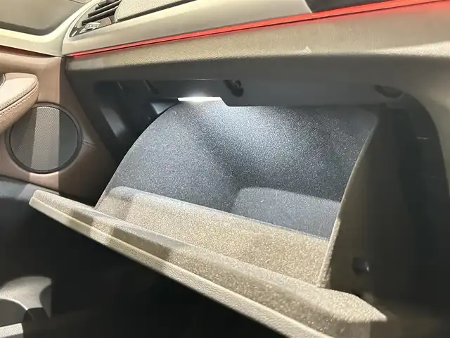 ＢＭＷ Ｘ３ xDrive20d Mスポーツ 福岡県 2021(令3)年 2.1万km アルピンホワイトⅢ 茶革　/ＡＣＣ／ＢＳＭ／ＨＵＤ　/アンビエントライト　/コンフォートアクセス　/純正ナビ／ＴＶ　/３６０°カメラ　/Ｂｌｕｅｔｏｏｔｈ　/全席シートヒーター　/メモリ付パワーシート　/純正１９インチＡＷ