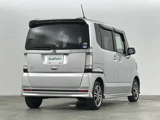 ホンダ Ｎ ＢＯＸ カスタム G SSパッケージ 福島県 2014(平26)年 5.3万km アラバスターシルバーメタリック 横滑り防止機能/・盗難防止装置/純正7インチナビ/・型番;YXM-145C/・CD/SD/FM/AM/バックカメラ/両側パワースライドドア/HIDオートライト/・フォグランプ/ベンチシート/・チップアップシート/純正14インチアルミホイール付きサマータイヤ/革ステアリング/・ステアリングリモコン/純正フロアマット/純正ドアバイザー/電動格納ドアミラー/・ウィンカーミラー/・補助ミラー/アイドリングストップ/プッシュスタート/・スマートキー/・スペアキー