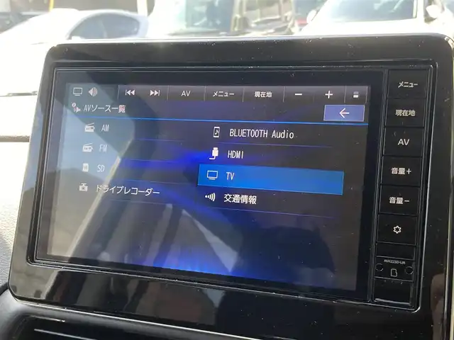 三菱 デリカミニ T プレミアム 長崎県 2024(令6)年 0.8万km オレンジⅡ 衝突被害軽減ブレーキ/マイパイロット/・レーダークルーズコントロール/・レーンキープアシスト/両側パワースライドドア/・左側ハンズフリーパワースライド/ディーラーOP/9インチメモリナビ【CN-SBDDJ0CJ】/・Bluetooth接続/・フルセグTV/・HDMI接続/ドライブレコーダー/ハーフレザーシート/シートヒーター/ステアリングヒーター/ステアリングスイッチ/パドルシフト/電子パーキング/オートホールド機能/ダウンヒルアシスト/アイドリングストップ/LEDオートヘッドライト/ビルトインETC/デジタルインナーミラー/後席サーキュレーター/ISOFIX/後席サンシェード/コーナーセンサー