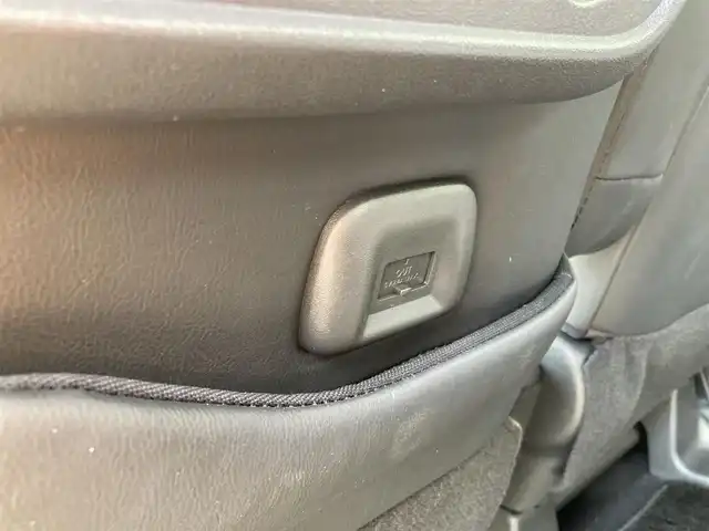 三菱 デリカミニ T プレミアム 長崎県 2024(令6)年 0.8万km オレンジⅡ 衝突被害軽減ブレーキ/マイパイロット/・レーダークルーズコントロール/・レーンキープアシスト/両側パワースライドドア/・左側ハンズフリーパワースライド/ディーラーOP/9インチメモリナビ【CN-SBDDJ0CJ】/・Bluetooth接続/・フルセグTV/・HDMI接続/ドライブレコーダー/ハーフレザーシート/シートヒーター/ステアリングヒーター/ステアリングスイッチ/パドルシフト/電子パーキング/オートホールド機能/ダウンヒルアシスト/アイドリングストップ/LEDオートヘッドライト/ビルトインETC/デジタルインナーミラー/後席サーキュレーター/ISOFIX/後席サンシェード/コーナーセンサー