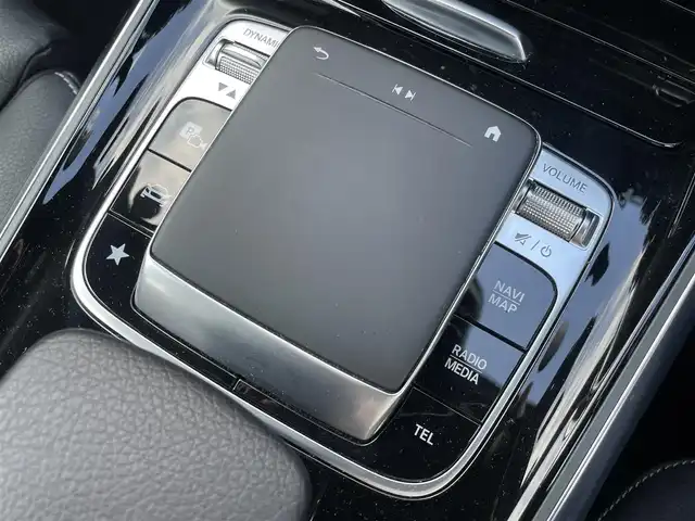 メルセデス・ベンツ ＧＬＢ２５０ 4マチック スポーツ 東京都 2020(令2)年 4.7万km デジタルホワイト 純正ナビ/フルセグTV/Bluetooth接続/360°カメラ/レザーシート/シートヒーター/前席パワーシート/レーダーセーフティー/純正OP前後ドライブレコーダー/ETC2.0/アダプティブクルーズコントロール/ブラインドスポットモニター/レーンチェンジ/ステアリングスイッチ/衝突被害軽減ブレーキ/パークトロニック/パワーバックドア/パドルシフト