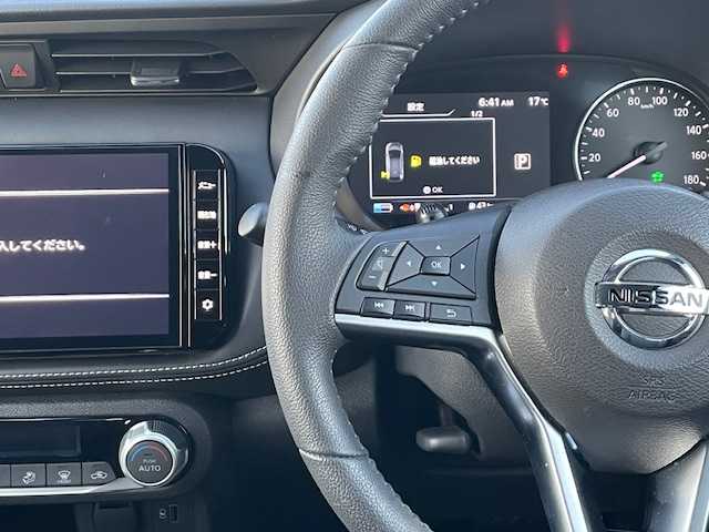 日産 キックス X 静岡県 2021(令3)年 0.5万km ダークブルー ●純正ナビ/(フルセグ/CD/DVD)/●ハーフレザーシート/●アラウンドビューモニター/●プロパイロット/●インテリジェントエマージェンシーブレーキ/●前後インテリジェントソナー/●電動パーキングブレーキ/●オートブレーキホールド/●LEDヘッドライト/●オートライト/●革巻きステアリング/●ステアリングスイッチ/●ETC/●前後ドライブレコーダー/●デジタルインナーミラー/●電動格納ウィンカーミラー/●レベライザー/●スマートキー/●プッシュスタート/●純正フロアマット/●純正17インチアルミホイール/●W＋サイドSRS＋ABS/●取扱説明書