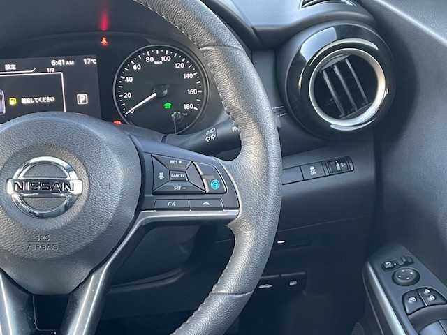 日産 キックス X 静岡県 2021(令3)年 0.5万km ダークブルー ●純正ナビ/(フルセグ/CD/DVD)/●ハーフレザーシート/●アラウンドビューモニター/●プロパイロット/●インテリジェントエマージェンシーブレーキ/●前後インテリジェントソナー/●電動パーキングブレーキ/●オートブレーキホールド/●LEDヘッドライト/●オートライト/●革巻きステアリング/●ステアリングスイッチ/●ETC/●前後ドライブレコーダー/●デジタルインナーミラー/●電動格納ウィンカーミラー/●レベライザー/●スマートキー/●プッシュスタート/●純正フロアマット/●純正17インチアルミホイール/●W＋サイドSRS＋ABS/●取扱説明書