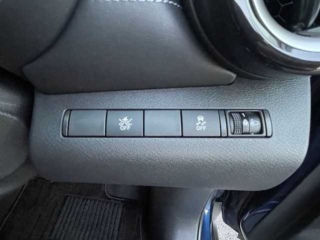 日産 キックス X 静岡県 2021(令3)年 0.5万km ダークブルー ●純正ナビ/(フルセグ/CD/DVD)/●ハーフレザーシート/●アラウンドビューモニター/●プロパイロット/●インテリジェントエマージェンシーブレーキ/●前後インテリジェントソナー/●電動パーキングブレーキ/●オートブレーキホールド/●LEDヘッドライト/●オートライト/●革巻きステアリング/●ステアリングスイッチ/●ETC/●前後ドライブレコーダー/●デジタルインナーミラー/●電動格納ウィンカーミラー/●レベライザー/●スマートキー/●プッシュスタート/●純正フロアマット/●純正17インチアルミホイール/●W＋サイドSRS＋ABS/●取扱説明書