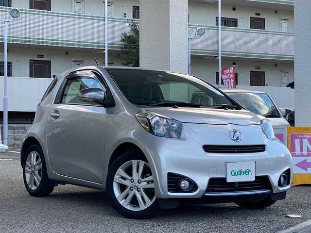 トヨタ ｉｑ １３０ｇ レザーパッケージ グランブルー 15年式 平成27年式 シルバーm Id 中古車検索のガリバー