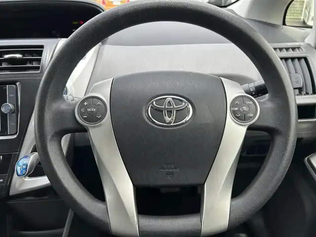トヨタ プリウス α S 岡山県 2012(平24)年 10.8万km シルバーM 純正メモリナビ　NSZT-W62G/フルセグTV、CD、DVD、Bluetooth、AM、FM/バックカメラ/ETC/オートライト/プッシュスタート/スマートキー