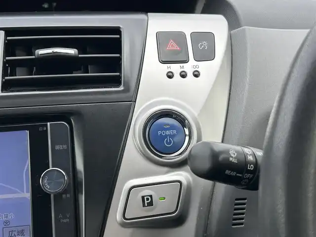 トヨタ プリウス α S 岡山県 2012(平24)年 10.8万km シルバーM 純正メモリナビ　NSZT-W62G/フルセグTV、CD、DVD、Bluetooth、AM、FM/バックカメラ/ETC/オートライト/プッシュスタート/スマートキー