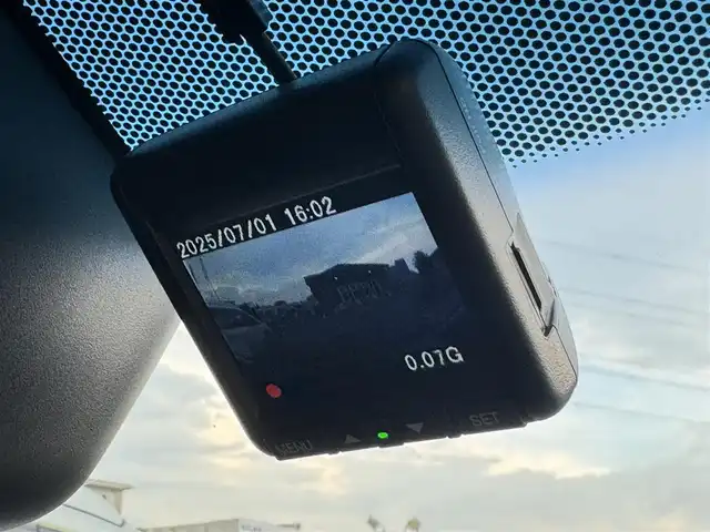 ホンダ シャトル ハイブリッド Z ホンダセンシング 千葉県 2019(令1)年 2.4万km プレミアムクリスタルレッドM ワンオーナー/ホンダセンシング/衝突被害軽減ブレーキ/車線維持支援システム/アダプティブクルーズコントロール/純正メモリーナビ/フルセグTV/Bluetooth/バックカメラ/CD・DVD再生機能/ビルトインETC/ドライブレコーダー/ハーフレザーシート/D+N席シートヒーター/LEDライト/ETC/カーテンエアバッグ/パドルシフト/純正フロアマット/純正16インチアルミホイール/純正ドアバイザー/プッシュスタート/スマートキー/取扱説明書＆保証書