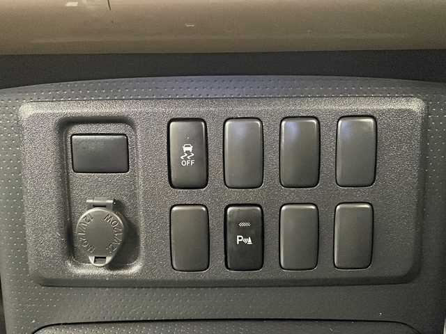 トヨタ ＦＪクルーザー 栃木県 2014(平26)年 6.3万km ホワイト パートタイム4WD/フロア5AT/純正 7インチナビ /（FM/AM/CD/TV/SD/Bluetooth）/バックカメラ/ETC/バックソナー/純正スチールホイール/マニュアルエアコン/ステアリングスイッチ/フォグランプ/リモコンキーx1/保証書・取扱説明書