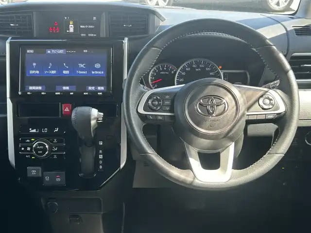 トヨタ ルーミー カスタムG－T 大阪府 2022(令4)年 0.9万km ブラックマイカメタリック 9インチナビ（フルセグ/Bluetooth/USB/DVD/CD)/バックカメラ/両側パワースライドドア/衝突被害軽減システム/レーンキープアシスト/横滑り防止/コーナーセンサー/アイドリングストップ/ドライブレコーダー/ビルトインETC2.0/革巻きステアリング/ステアリングスイッチ/純正AW/純正LEDライト/スペアキー1本