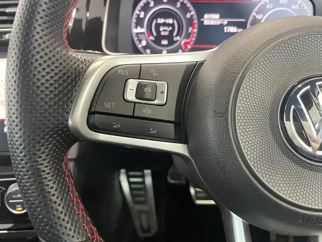 フォルクスワーゲン ゴルフ ＧＴＩ TCR 静岡県 2019(令1)年 3.9万km グレーⅡ 限定600台/カラーコードJ2A１（ピュアグレー＆ブラックルーフ）ＴＣＲ限定色/純正ディスカバープロナビゲーション/アダプティブクルーズコントロール/レーンキープアシスト/渋滞時追従支援システム/フロントアシスト/ブラインドスポット/リアトラフィックアラート/LEDヘッドライト（オートハイコントロール機能付き）/オートホールド/GTi専用ファブリックシート/バックモニター/パークディスタンスコントロール/フルセグTV/前後ドライブレコーダー